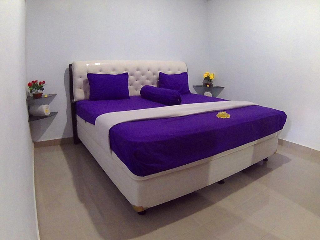 24/7 Bed & Breakfast Jimbaran Екстериор снимка