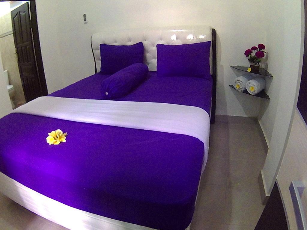 24/7 Bed & Breakfast Jimbaran Екстериор снимка