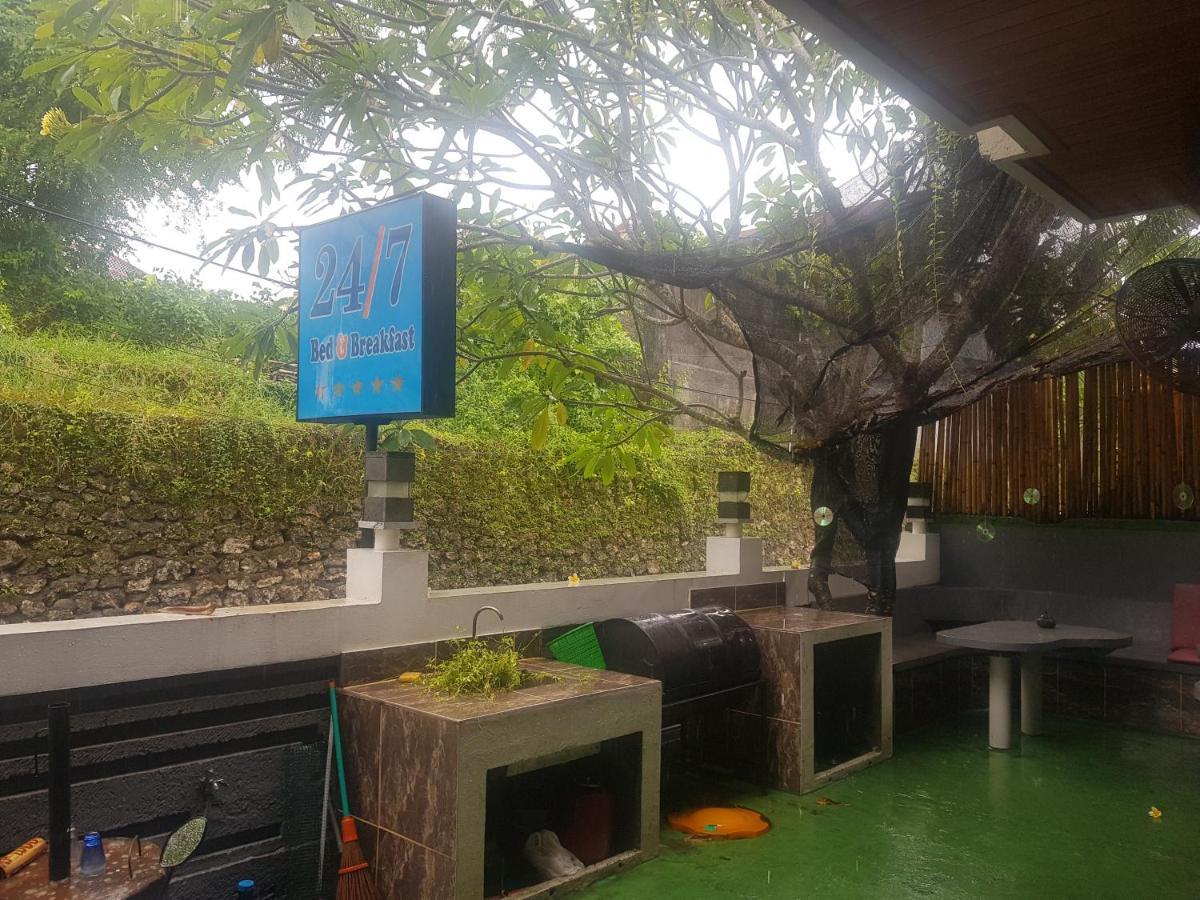 24/7 Bed & Breakfast Jimbaran Екстериор снимка